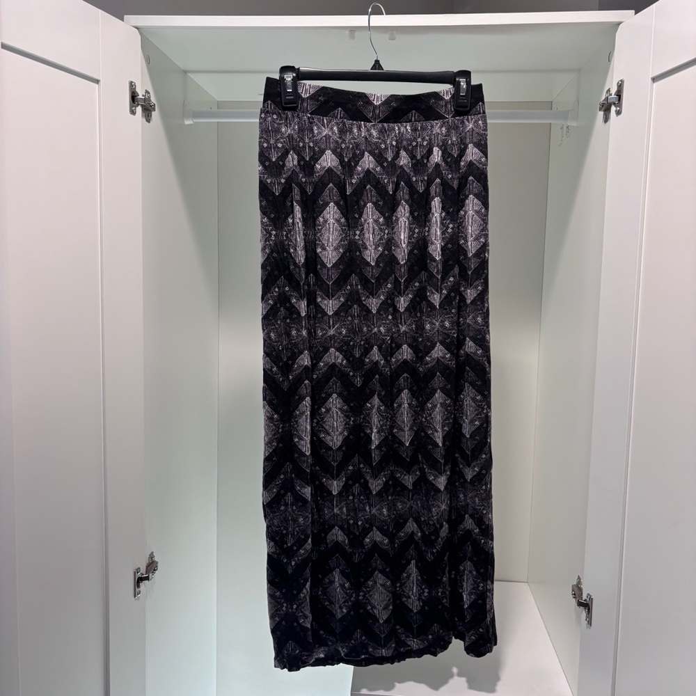 Black Patterned Maxi Skirt by ecote